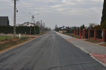 W Małyszynie oddano do użytku pierwszą w powiecie wieluńskim drogę przebudowaną dzięki środkom z „Polskiego ładu”