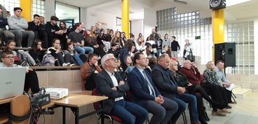 ”Na krańcu Jury polskiej” - ciekawa konferencja w I LO w Wieluniu