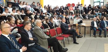 ”Na krańcu Jury polskiej” - ciekawa konferencja w I LO w Wieluniu