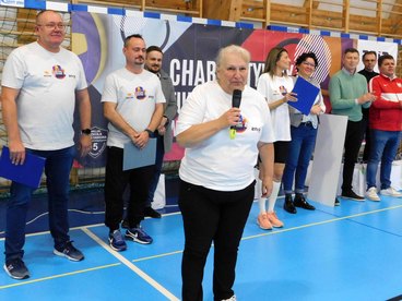 Udany Charytatywny Turniej Pokoleń Wieluńskiej Siatkówki