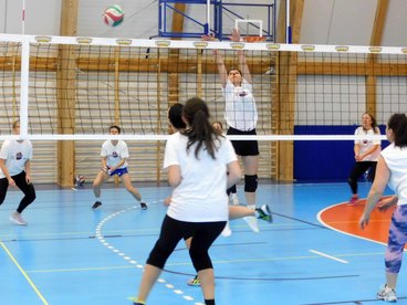 Udany Charytatywny Turniej Pokoleń Wieluńskiej Siatkówki