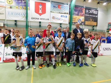 KS Panki najlepszy w Świątecznym Turnieju Charytatywnym