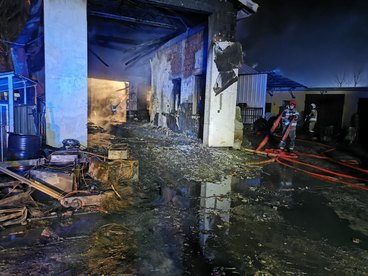 Pożar w Jajczakach gmina Wierzchlas, straty są ogromne
