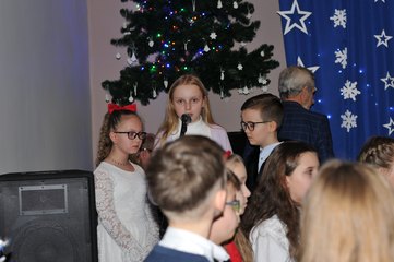 W Kamionce w gminie Pątnów kolędowali