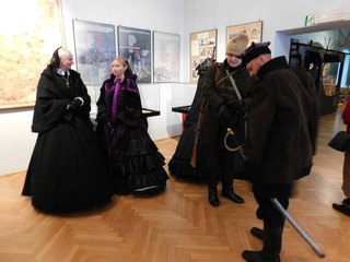 „Czas walki i nadziei – 160. rocznica Powstania Styczniowego” – w wieluńskim muzeum otwarto wystawę tematyczną