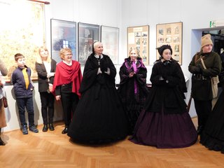 „Czas walki i nadziei – 160. rocznica Powstania Styczniowego” – w wieluńskim muzeum otwarto wystawę tematyczną
