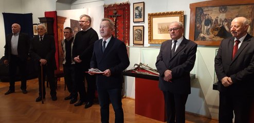 „Czas walki i nadziei – 160. rocznica Powstania Styczniowego” – w wieluńskim muzeum otwarto wystawę tematyczną