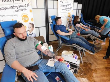 Wieluń: trwa pierwsza w tym roku akcja oddawania krwi Klubu HDK przy PCK