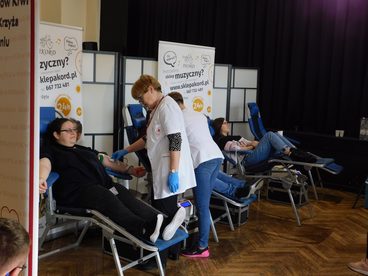 Wieluń: trwa pierwsza w tym roku akcja oddawania krwi Klubu HDK przy PCK