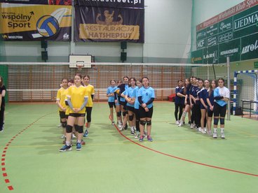 Siatkarki w Wieluniu walczyły o awans do wojewódzkiego finału
