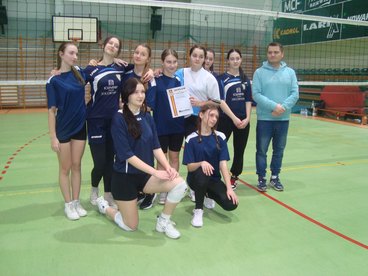 Siatkarki w Wieluniu walczyły o awans do wojewódzkiego finału