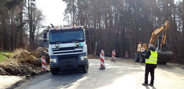 Uwaga kierowcy! Utrudnienia na drodze z Lututowa do Świątkowic