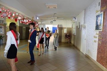 „Młodzi – Niezłomnym” – Dzień Patrona szkoły w Ostrówku