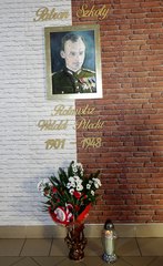 „Młodzi – Niezłomnym” – Dzień Patrona szkoły w Ostrówku