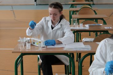 XII Międzypowiatowy Konkurs Biologiczno-Chemiczny „Biochemik Roku 2023” w Kraszkowicach
