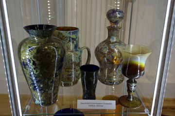 Feeria barw i mnogość kształtów na nowej wystawie w Muzeum w Praszce