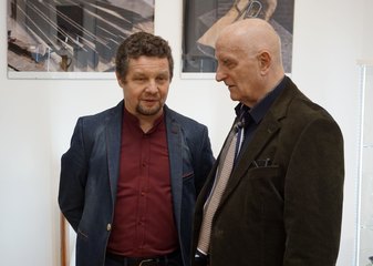 Feeria barw i mnogość kształtów na nowej wystawie w Muzeum w Praszce