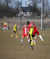 A Klasa. Lider i wicelider grupy VIII uciekają rywalom