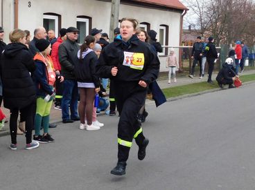Ponad 200 osób wystartowało na 5 km w Dąbrowie