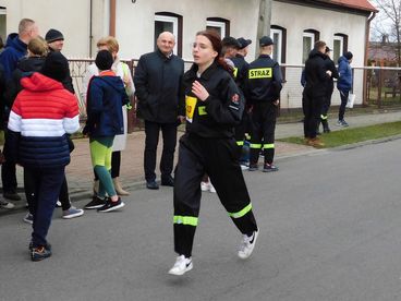 Ponad 200 osób wystartowało na 5 km w Dąbrowie
