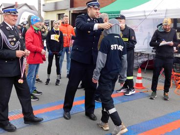 Ponad 200 osób wystartowało na 5 km w Dąbrowie