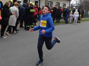 Ponad 200 osób wystartowało na 5 km w Dąbrowie