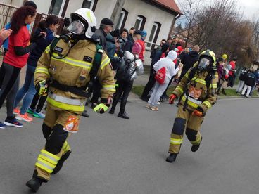 Ponad 200 osób wystartowało na 5 km w Dąbrowie