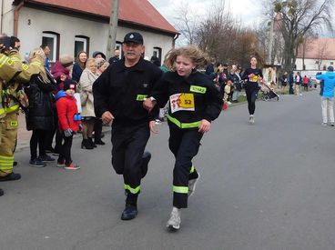 Ponad 200 osób wystartowało na 5 km w Dąbrowie