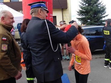 Ponad 200 osób wystartowało na 5 km w Dąbrowie