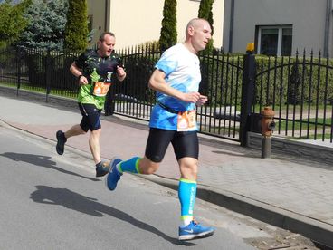 Ponad 200 osób wystartowało na 5 km w Dąbrowie