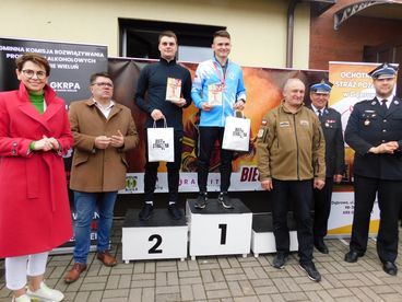 Ponad 200 osób wystartowało na 5 km w Dąbrowie