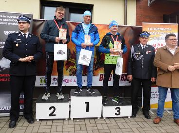 Ponad 200 osób wystartowało na 5 km w Dąbrowie