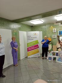 „Przez niebieskie okulary” - wernisaż wystawy uczniów Zespołu Szkół Specjalnych w Wieluniu