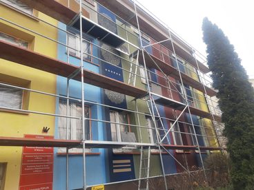 Wieluń zyskał nowy mural – wszystko za sprawą projektu realizowanego przez bibliotekę powiatową
