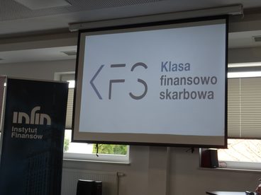 W Zespole Szkół nr 1 w Wieluniu będzie klasa finansowo-skarbowa. To pierwsza taka klasa w Polsce