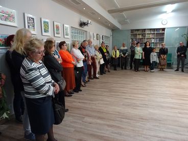 Finisaż obrazów Marii Wolniewicz w wieluńskiej bibliotece