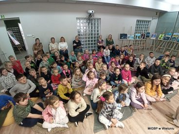 Spotkanie z Wacławem Witkowskim w wieluńskiej bibliotece
