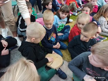 Spotkanie z Wacławem Witkowskim w wieluńskiej bibliotece