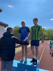 Podstawówki w Ostrówku i Osjakowie najlepsze w lekkoatletycznych wielobojach