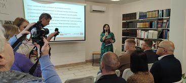 Wystawa w bibliotece powiatowej zakończyła projekt „Biblioteka nie wyklucza”