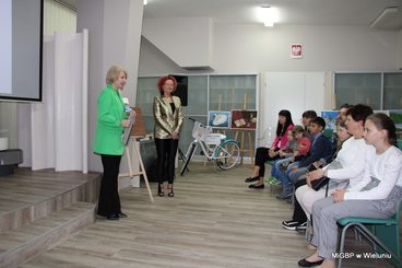 Biblioteka Miejska w Wieluniu podsumowała konkurs plastyczny dedykowany twórczości Szancera