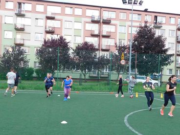 Rozbiegaj się (w) Wieluniu. Za biegaczami trening na orliku