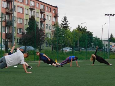 Rozbiegaj się (w) Wieluniu. Za biegaczami trening na orliku