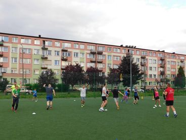 Rozbiegaj się (w) Wieluniu. Za biegaczami trening na orliku