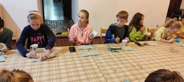 „Pozytywnie zaczytani” zwiedzali kulturalnie Wieluń