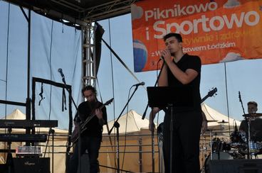 Piknik Województwa Łódzkiego Rozpoczęcie Lata – Letnia Scena Disco w Ostrwie Warckim za nami – mnóstwo atrakcji i sportowych emocji