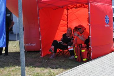 Piknik Województwa Łódzkiego Rozpoczęcie Lata – Letnia Scena Disco w Ostrwie Warckim za nami – mnóstwo atrakcji i sportowych emocji