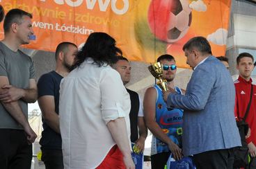 Piknik Województwa Łódzkiego Rozpoczęcie Lata – Letnia Scena Disco w Ostrwie Warckim za nami – mnóstwo atrakcji i sportowych emocji