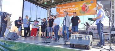 Piknik Województwa Łódzkiego Rozpoczęcie Lata – Letnia Scena Disco w Ostrwie Warckim za nami – mnóstwo atrakcji i sportowych emocji