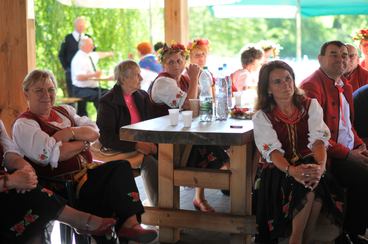 Powiatowy Przegląd Folkloru Ziemi Wieluńskiej im. Marka Dery w Osjakowie za nami